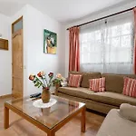 Casa Maria Cosme ロス・レアレホス