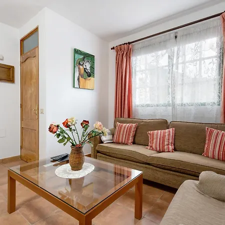 Casa Maria Cosme לוס ריאלחוס